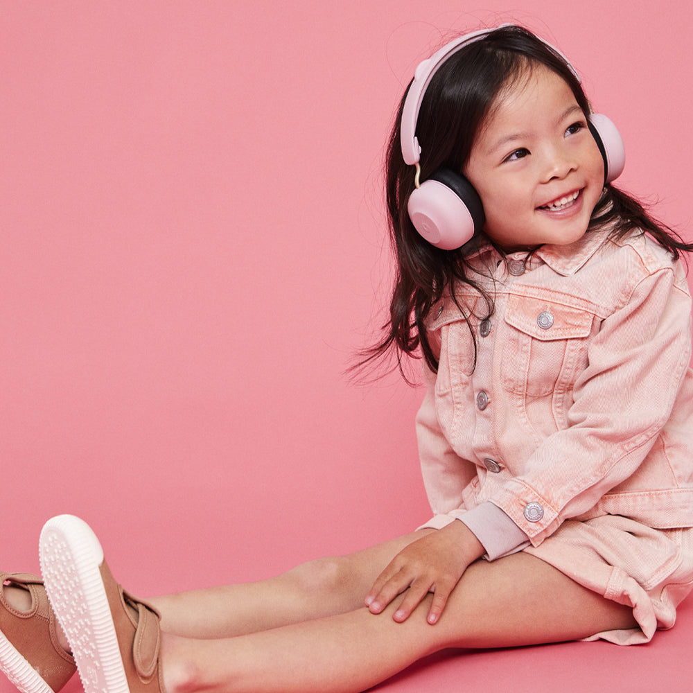 Kreafunk Kids Buzz Junior Bluetooth Headphones – Wireless, Safe Volume Limit, Lightweight, Dusty Rose