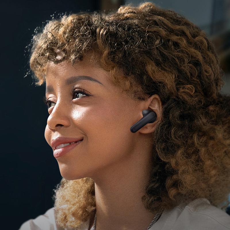 Wireless Noise-Cancelling Earbuds – Bluetooth 5.3, LED Charging Case, Hi-Fi Stereo Sound – White
