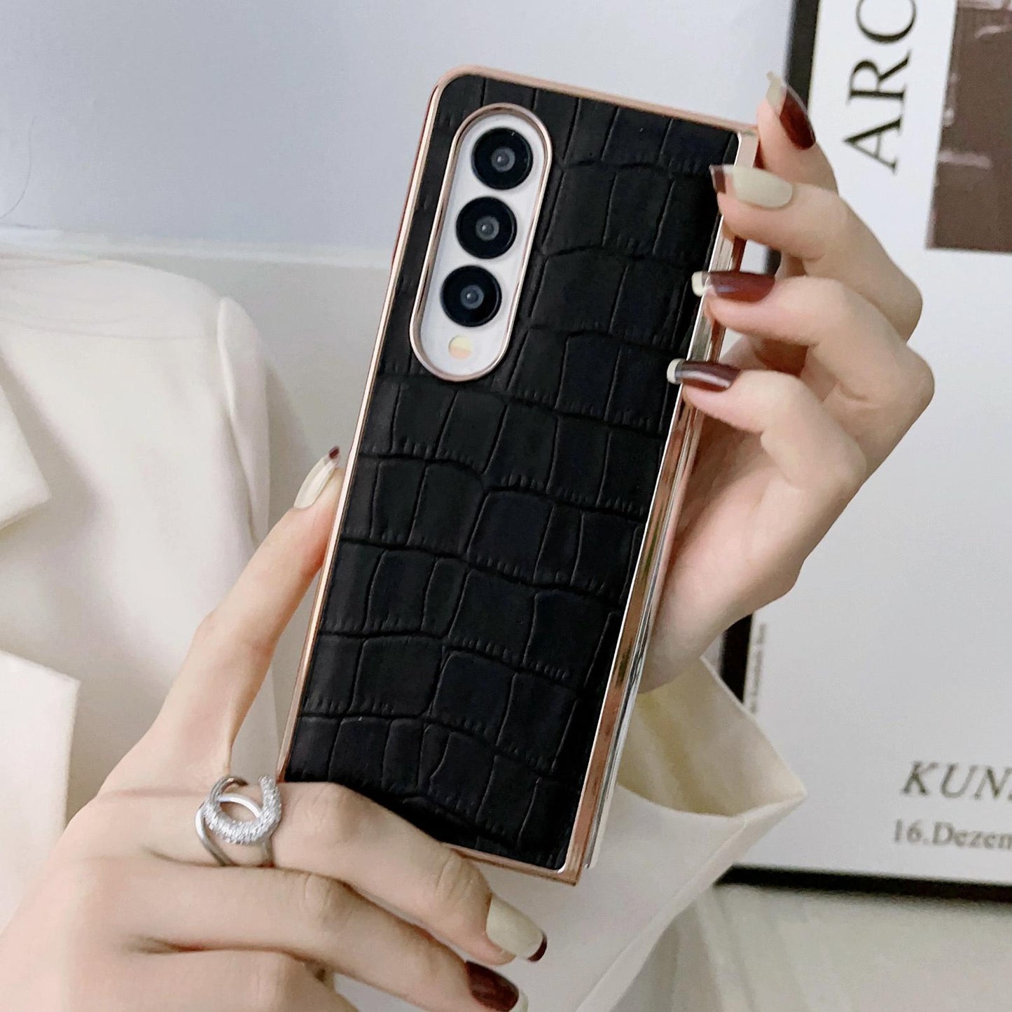Samsung Galaxy Z Fold4 5G Crocodile Leather Phone Case – Electroplated Finish – Black