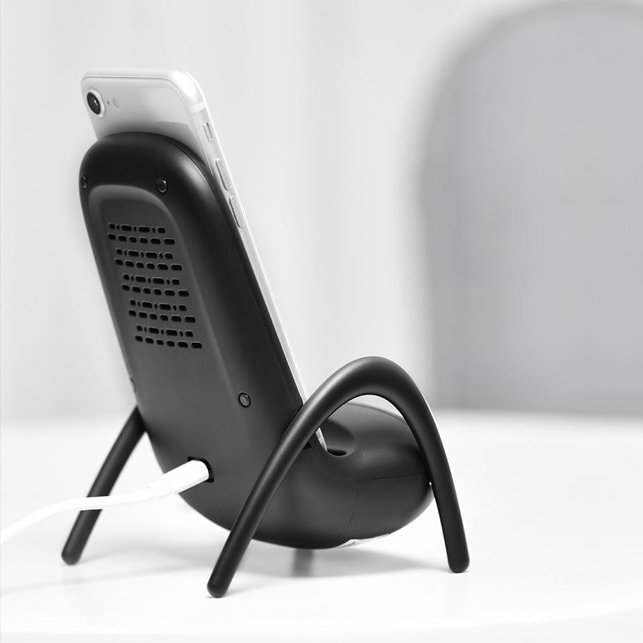 Wireless Charger for iPhone & Android – Black | Fast Qi-Compatible Charging Pad