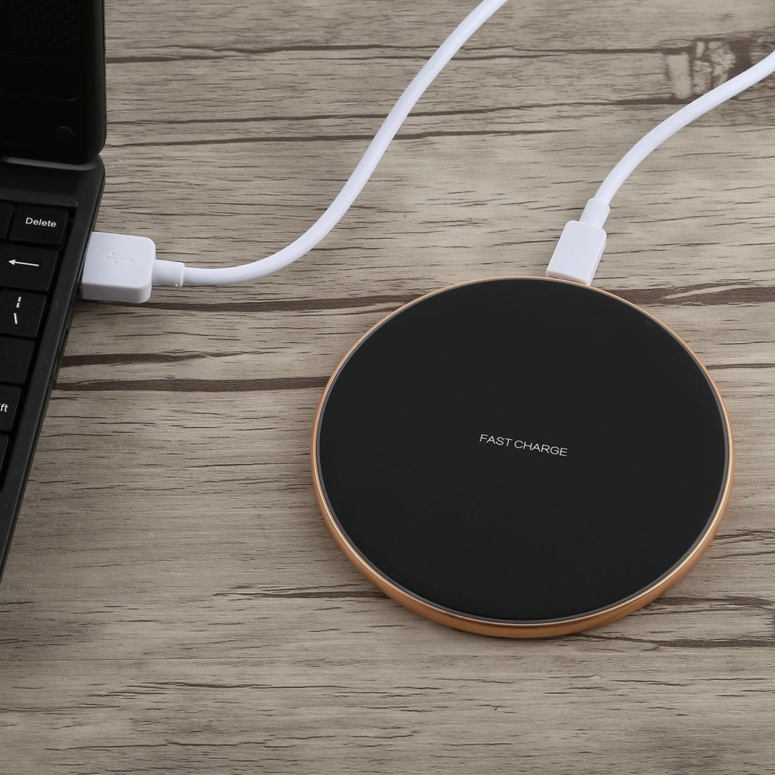 Round Wireless Charger – Fast Charging Pad Black & Gold | 15W Qi-Compatible Phone Charger