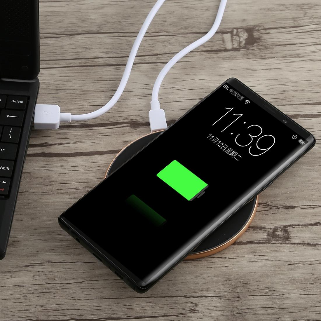 Round Wireless Charger – Fast Charging Pad Black & Gold | 15W Qi-Compatible Phone Charger