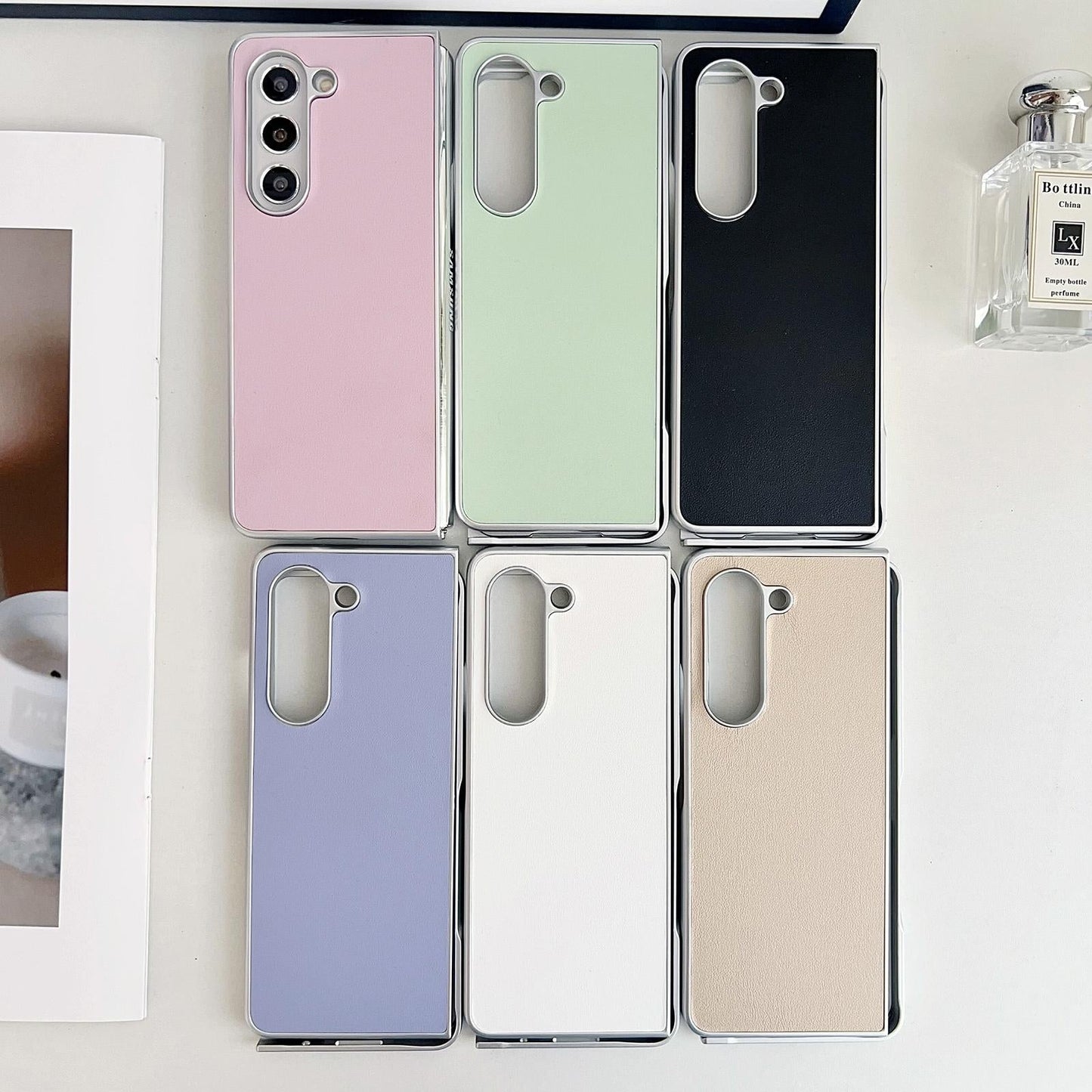 Shiny PU Leather Phone Case with Metallic Finish for Samsung Galaxy Z Fold4 5G – Stylish Protective Cover – Purple