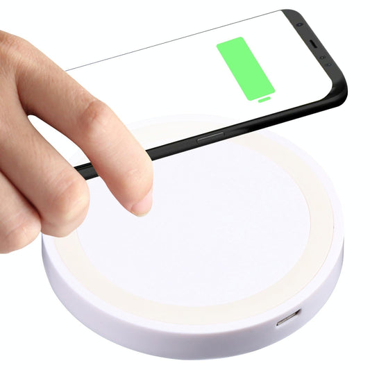 Universal 5W Round Wireless Charger – Fast Charging Pad for Qi-Enabled Devices – White